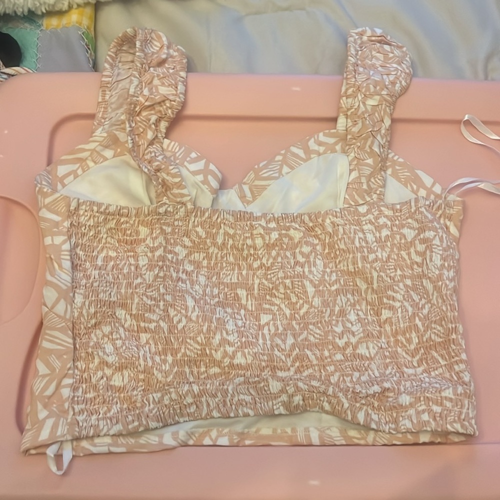Crop top - Picture 2 of 3